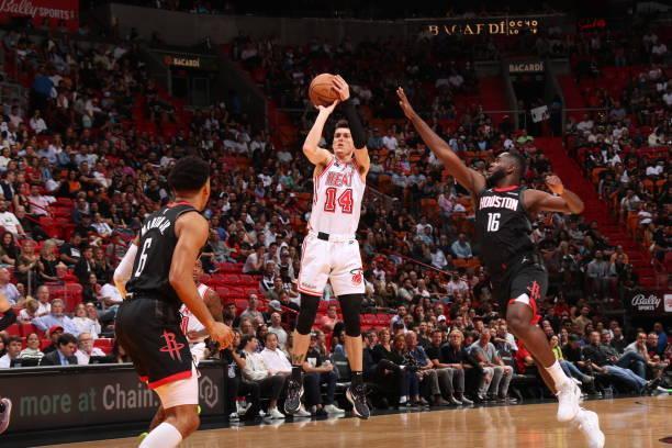 仅是迪亚斯 仅是迪亚斯