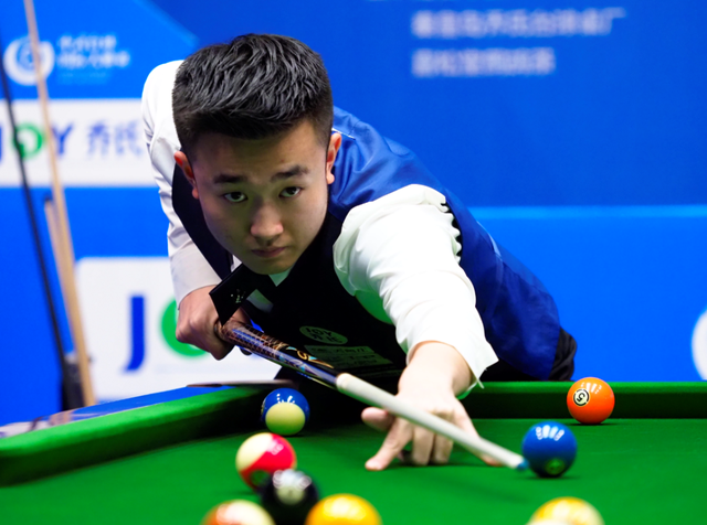 了教练组的 了教练组的